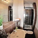 Royal - Inowroclawska Apartamento *