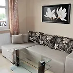 Royal - Inowroclawska Apartamento *