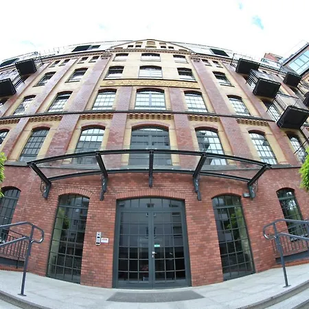 로열 아파트먼트 - 아파르타멘티 이노브로츠와프스카 *