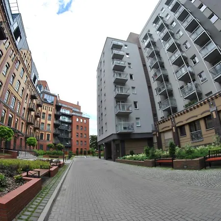 Royal - Inowroclawska Apartmán *