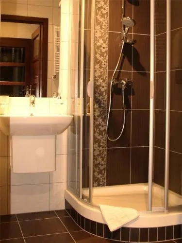 로열 아파트먼트 - 아파르타멘티 이노브로츠와프스카 *